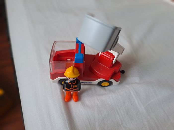 Camion de Pompier Playmobil 123 - photo numéro 3