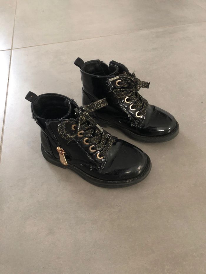 Bottines noires vernis