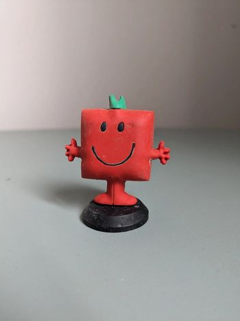 Petite figurine monsieur madame vintage monsieur costaud