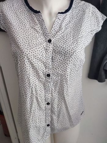 #kytie40femme. Blouse sans manche taille 40