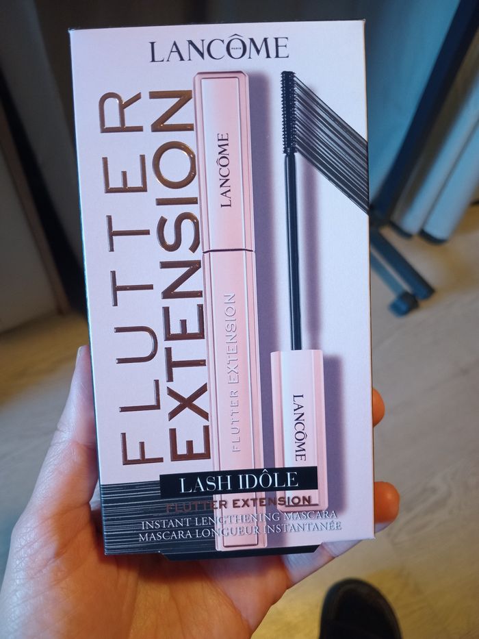 Coffret mascara idole lash flutter extension Lancôme - photo numéro 2