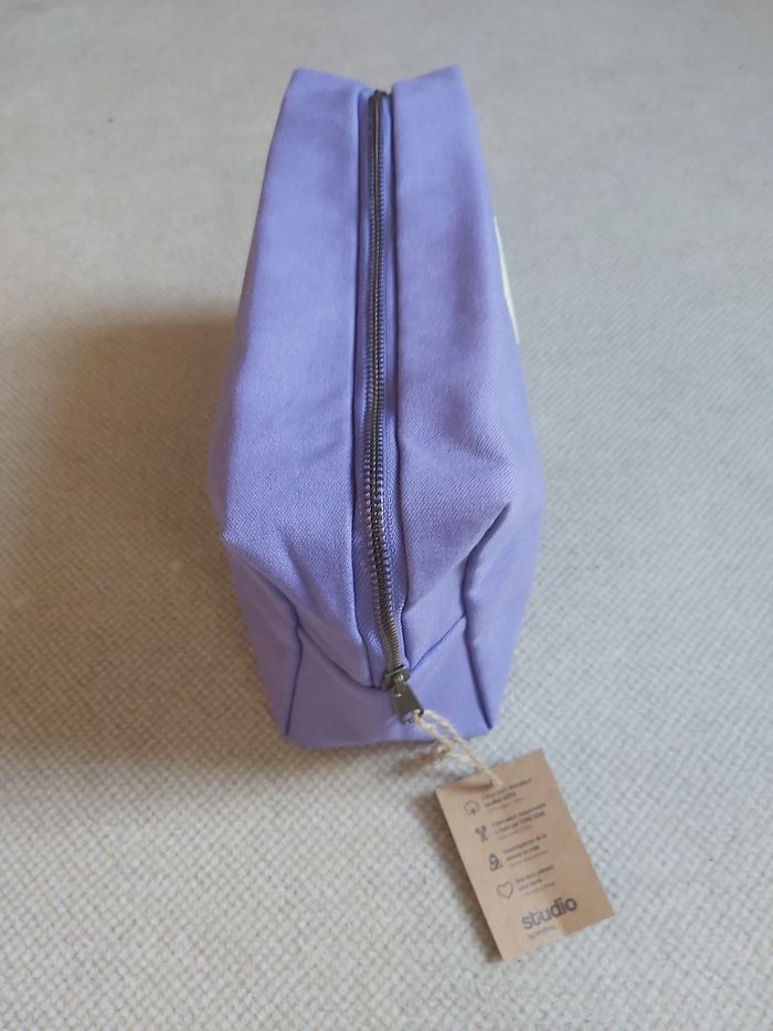 Trousse de toilette mauve neuve - Manahé - photo numéro 3