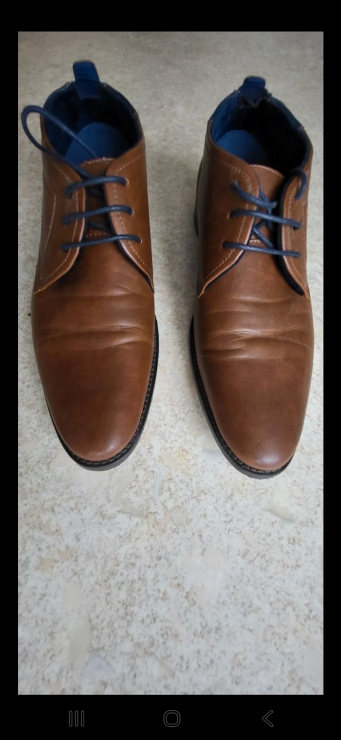 Chaussure semi montante