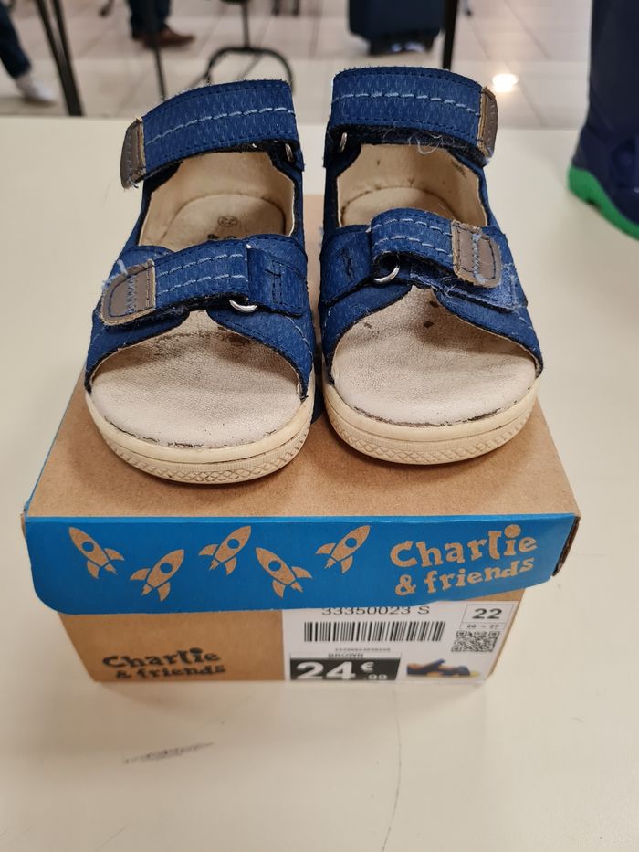 Sandalettes taille 24 - photo numéro 2