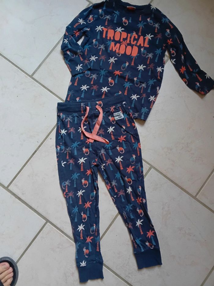 🌹pyjama 2 pièce tape a l'œil 4 ans🌹