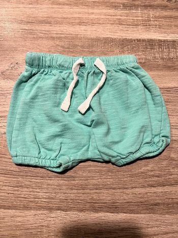 Petit short bleu