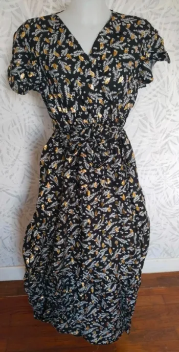 Sublime robe longue avec dorures femme été taille 36 38 S M
