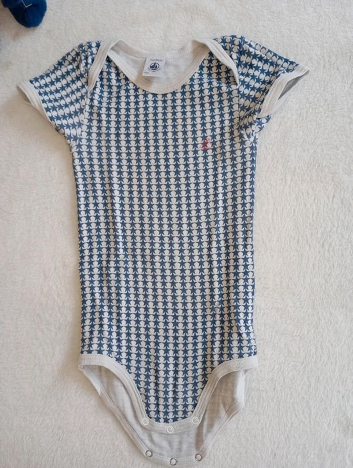 Lot de 9 bodies 2 ans - photo numéro 6