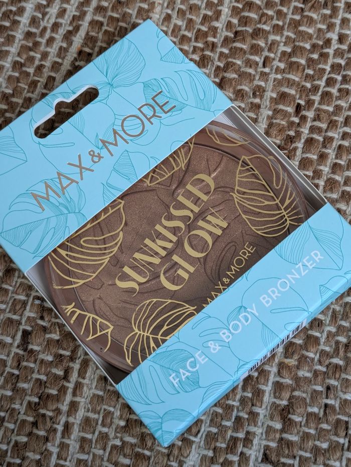 Bronzer Sunkissed glow Max & More