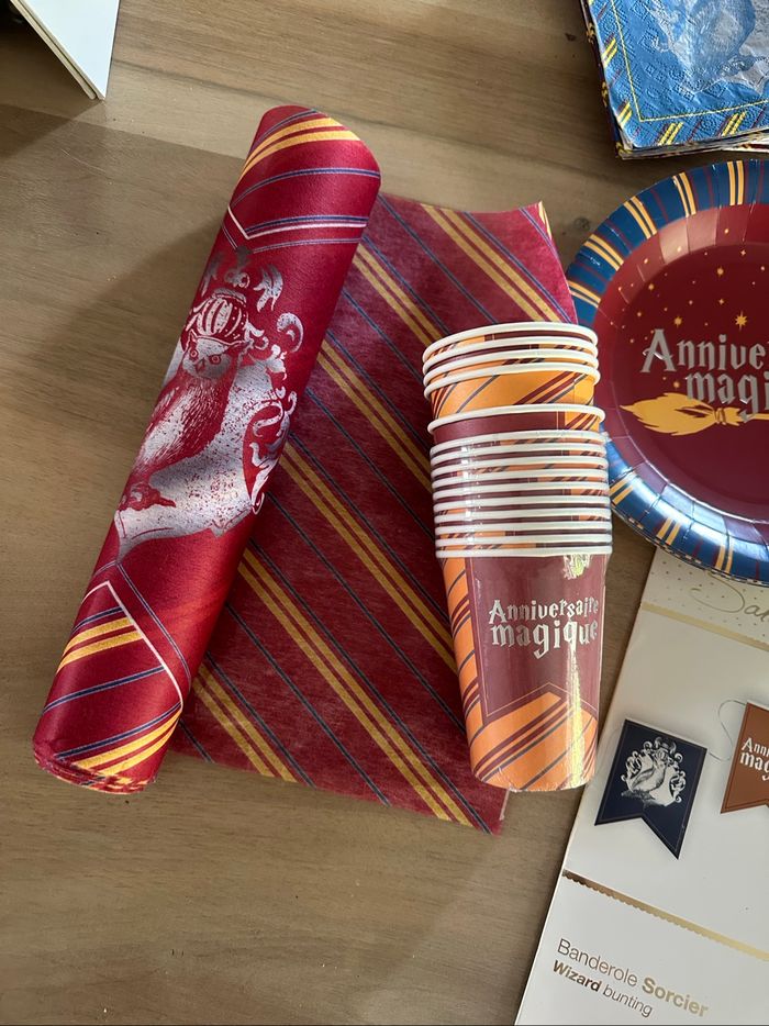 Lot décoration anniversaire thème Harry Potter Magie
