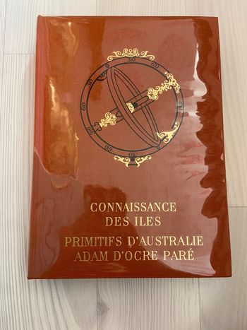 Connaissance des îles - primitifs d’Australie Adam d’ocre paré