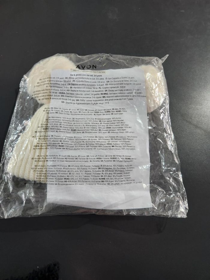 Ensemble bonnet gants - photo numéro 3