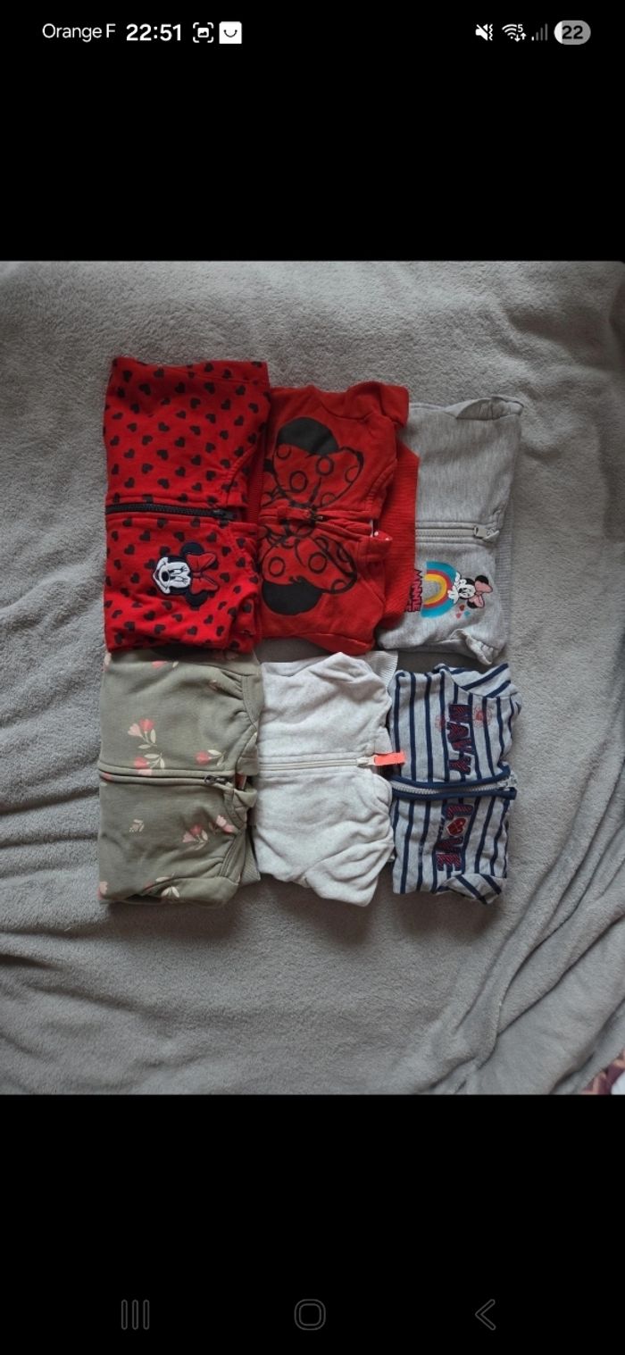 Lot gilets fille 2-3 ans