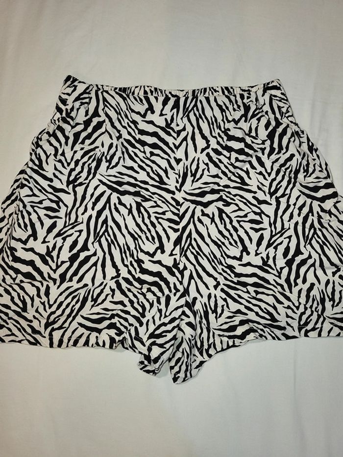 Short zébré fluide !