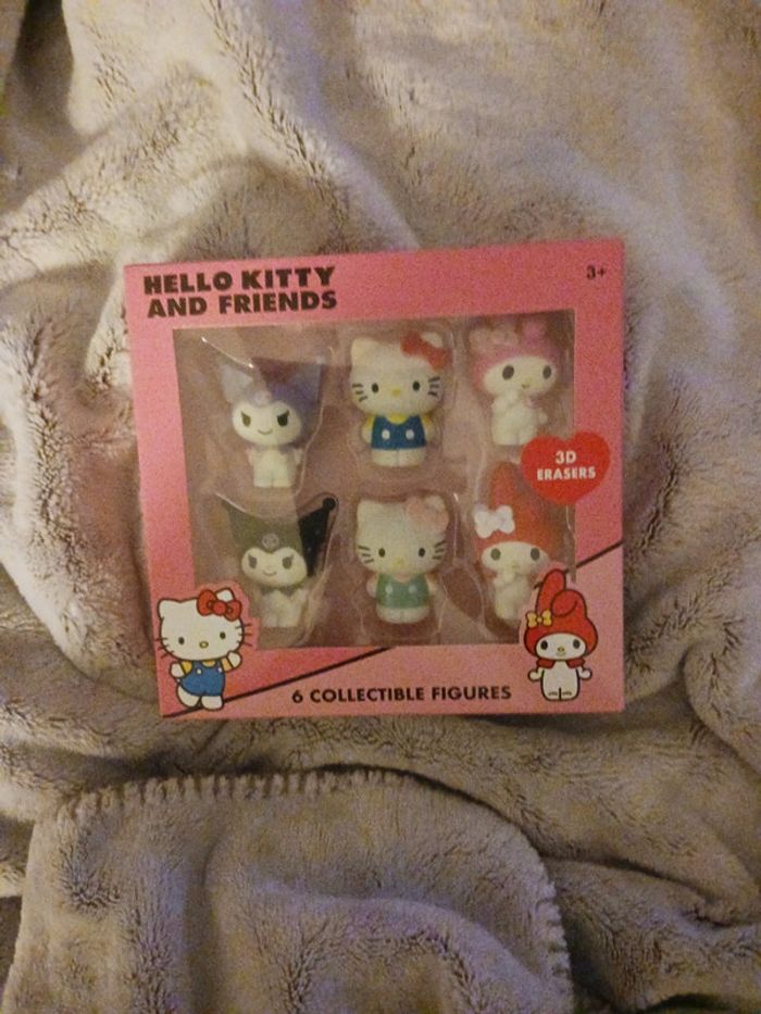 Gommes Hello Kitty