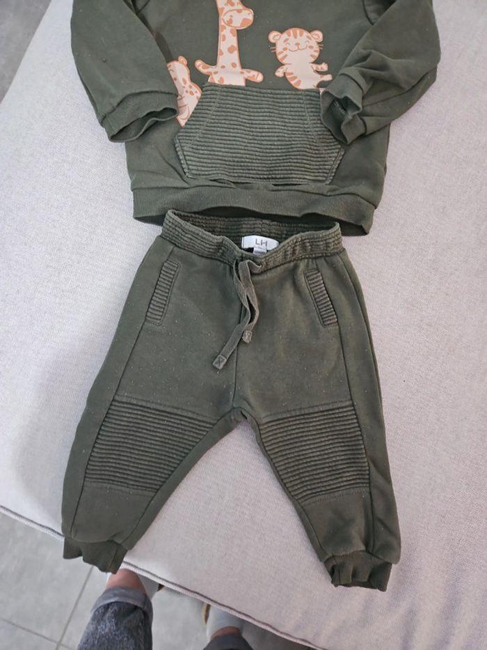 Ensemble 12 mois - photo numéro 5
