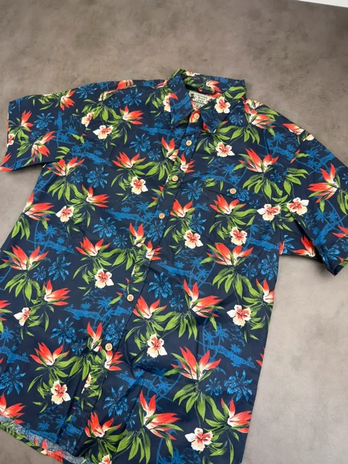 Chemise Vintage Y2k à motifs Fleurs style Hawaïen Taille M - photo numéro 2