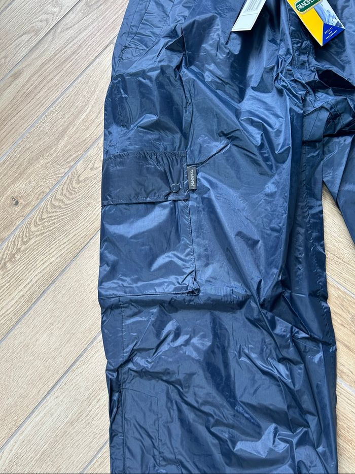 Pantalon de pluie taille L - photo numéro 2