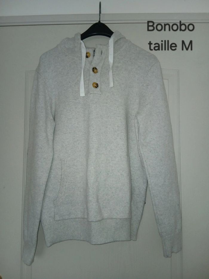 Pull à capuche