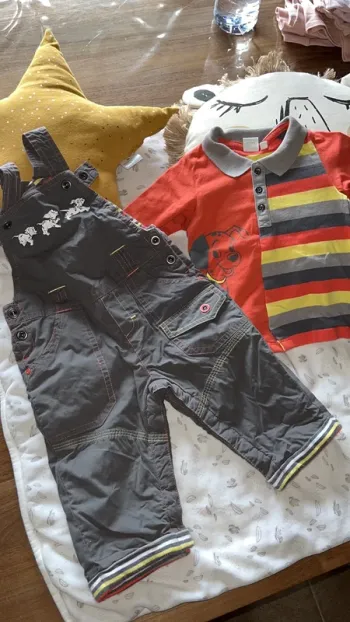 Ensemble Disney salopette/ polo 9 mois