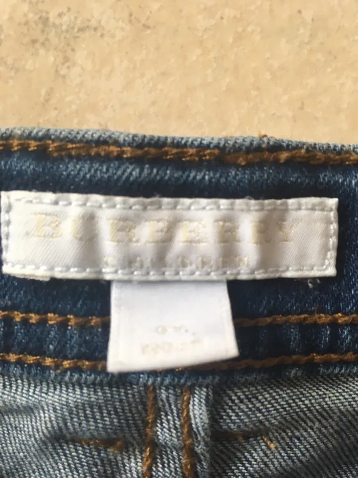 Jean Burberry - photo numéro 2