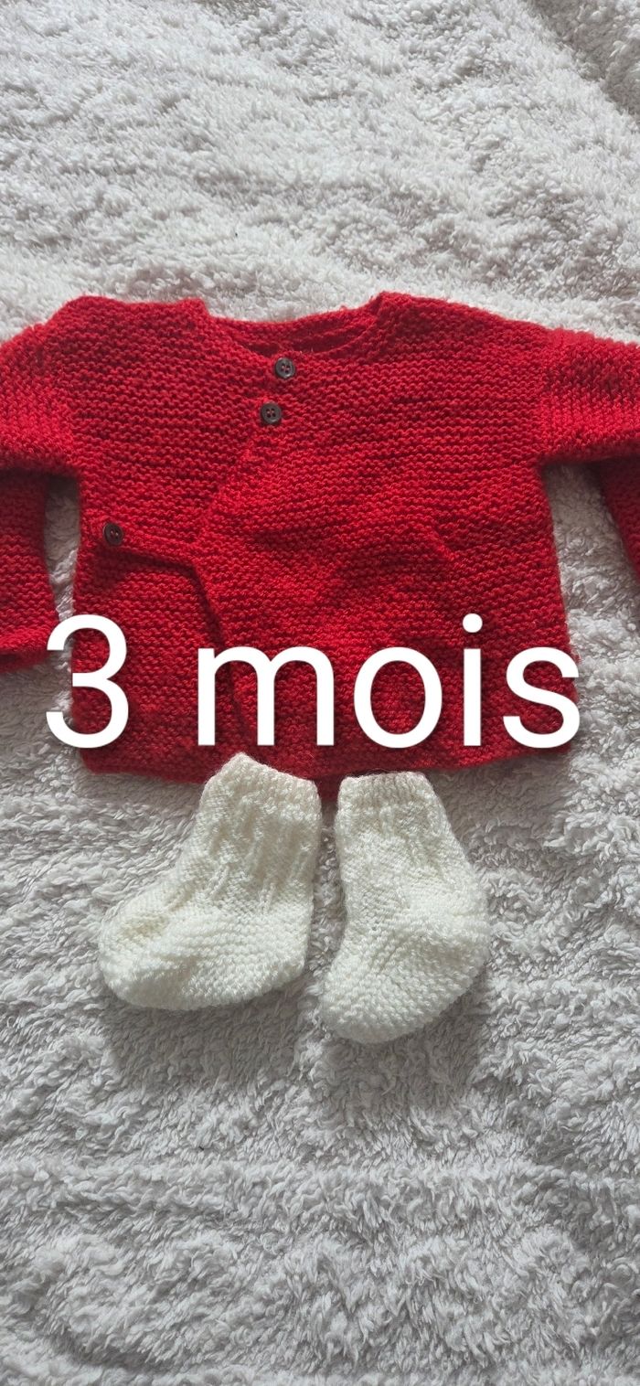 Ensemble gilet chaussons 3 mois