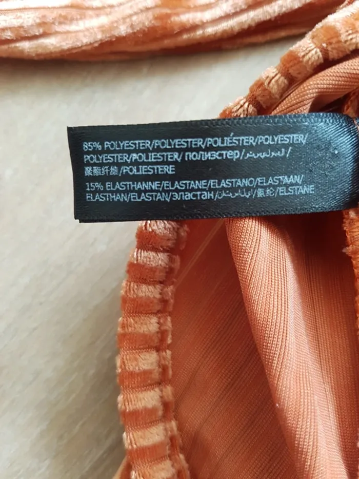 Dos nu Undiz XS - photo numéro 4