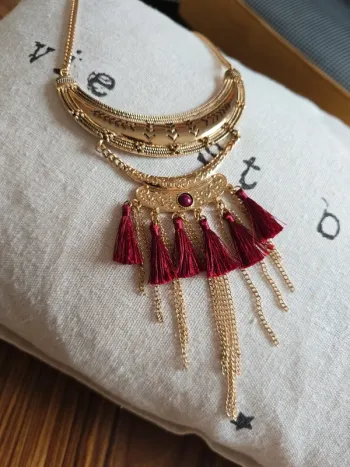 Collier