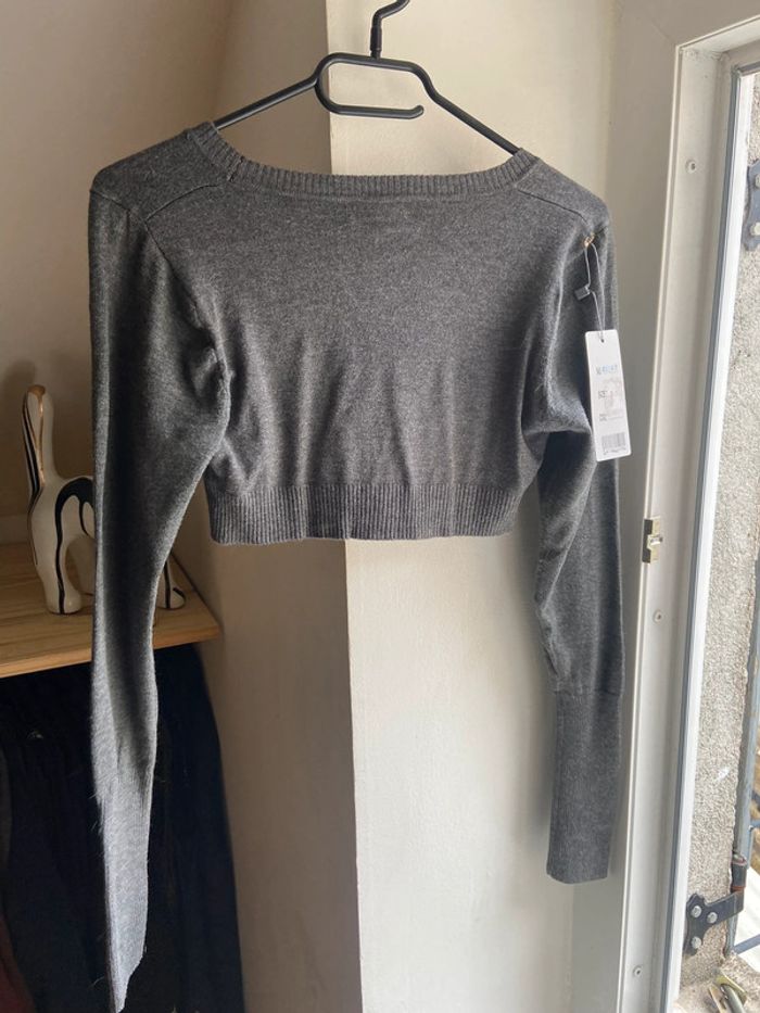 Pull manches longues crop top gris - photo numéro 6
