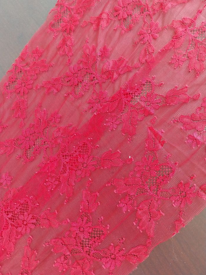 Dentelle de Calais 1,70m - photo numéro 2