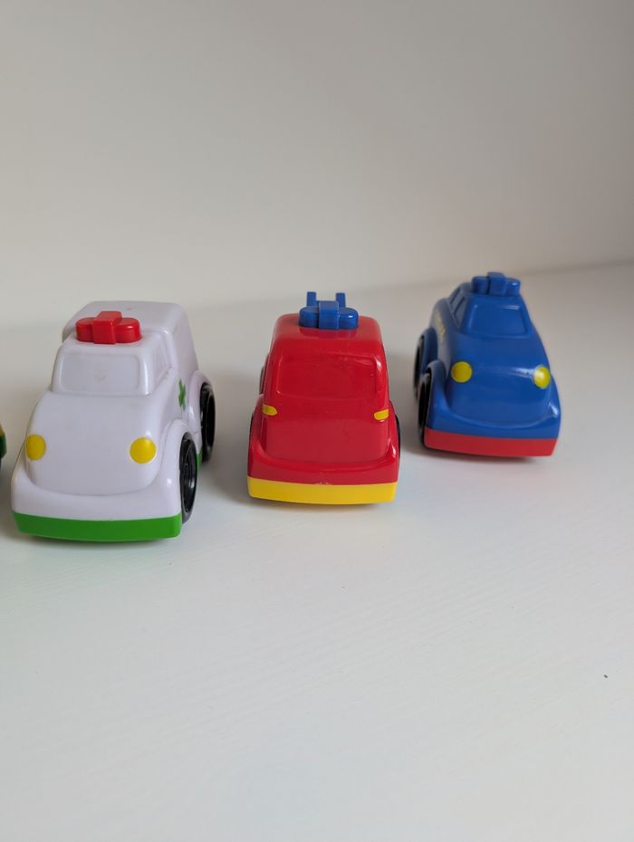 Lot de voitures - photo numéro 3