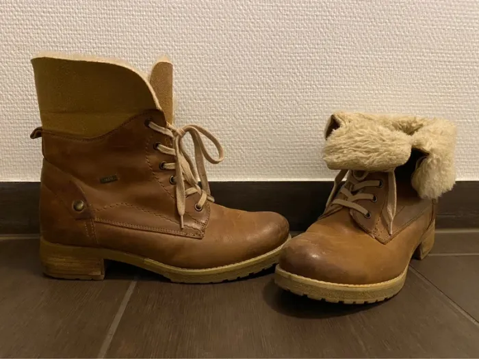 Bottines fourrées camel