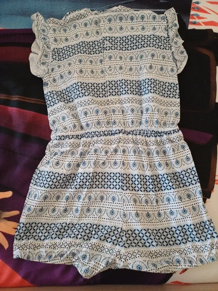 Combishort H&M taille 18 mois - photo numéro 2