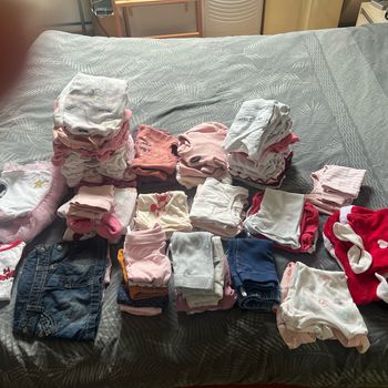 Lots de vêtements bébé fille
