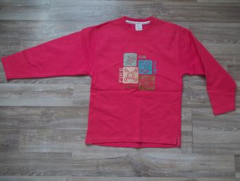 Sweat rouge 4 éléments 10/12 ans