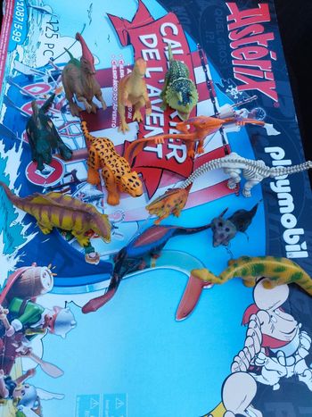 Gros lot de 12 animaux