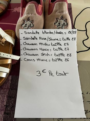 LOT DE CHAUSSURES ET CHAUSSONS FILLE TAILLE 26 A 28