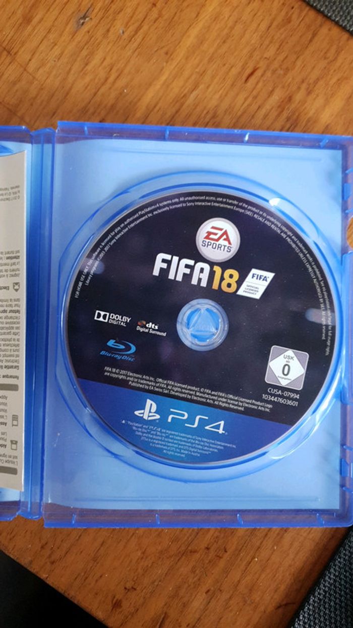 Ps4 jeux FIFA 18 - photo numéro 3