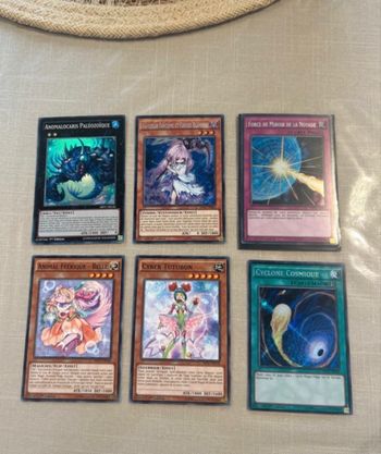 Lot 6 cartes Yu-Gi-Oh!