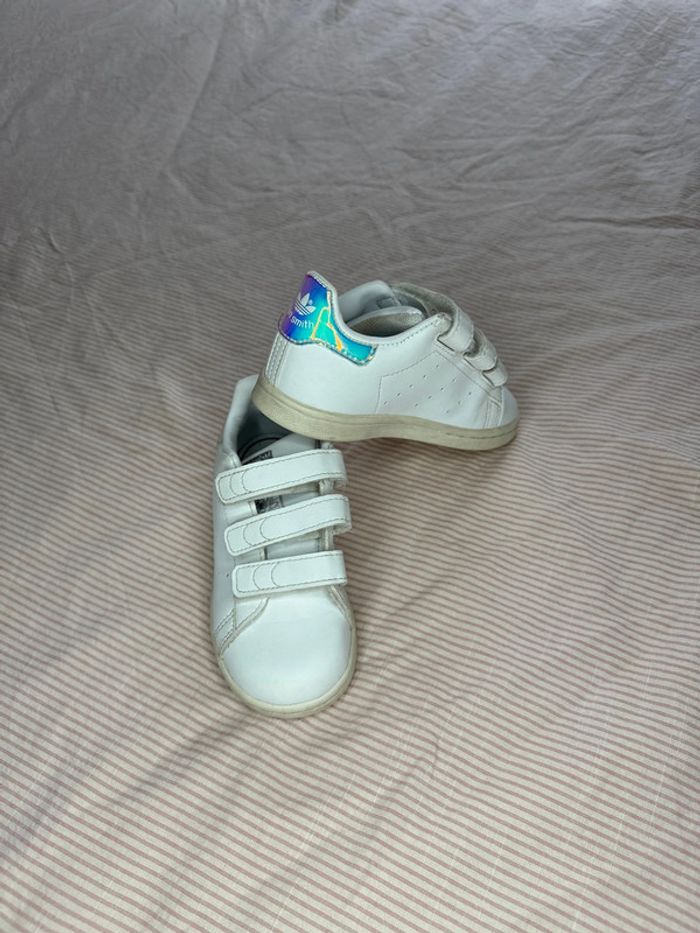 Baskets adidas T26