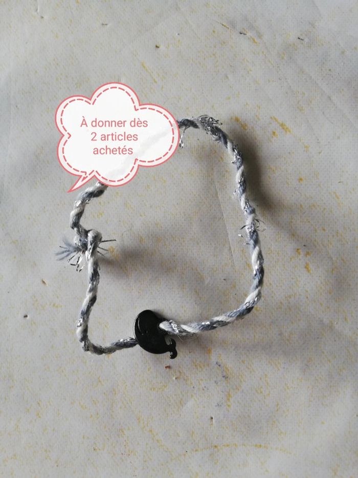 Bracelet fantaisie, baleine