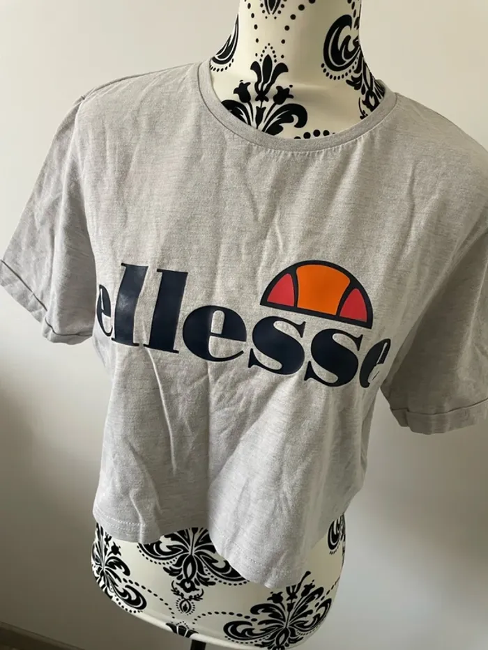 T-shirt Ellesse taille 38 gris crop top - photo numéro 2