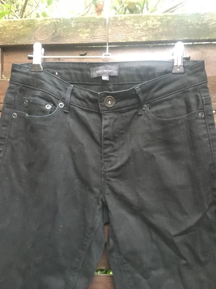 Pantalon noir - photo numéro 3
