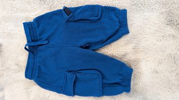 Pantalon de survêtement Gémo taille 6 mois