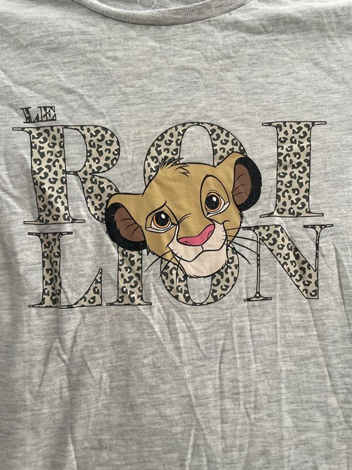T-shirt Disney gris taille 8 ans / 128 cm - photo numéro 2