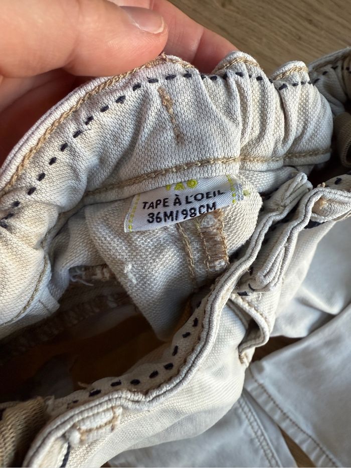 Jeans pantalon Tape à l’œil blanc beige enfant 3 ans 36 mois bon état - photo numéro 3