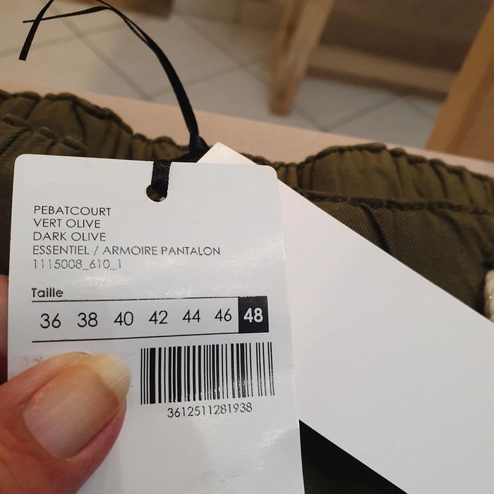 Magnifique pantacourt femme Couleur vert armée taille 48 Breal - photo numéro 4
