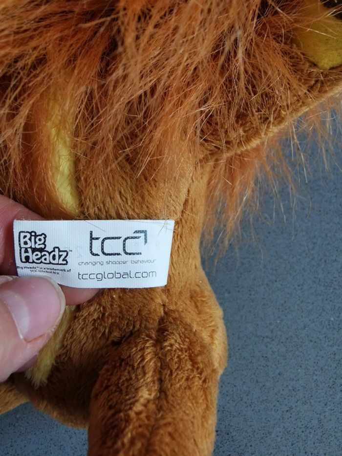 Peluche Alex le lion Madagascar - photo numéro 5