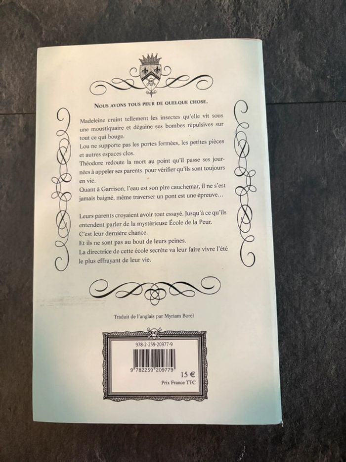 Livre : L’école de la peur - photo numéro 3