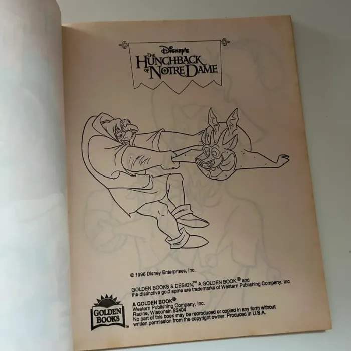 Carnet coloriage Disney le bossu de Notre-Dame - photo numéro 4